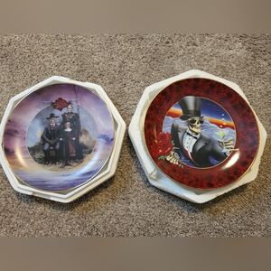 Skeleton Themed Decorative Plates Set